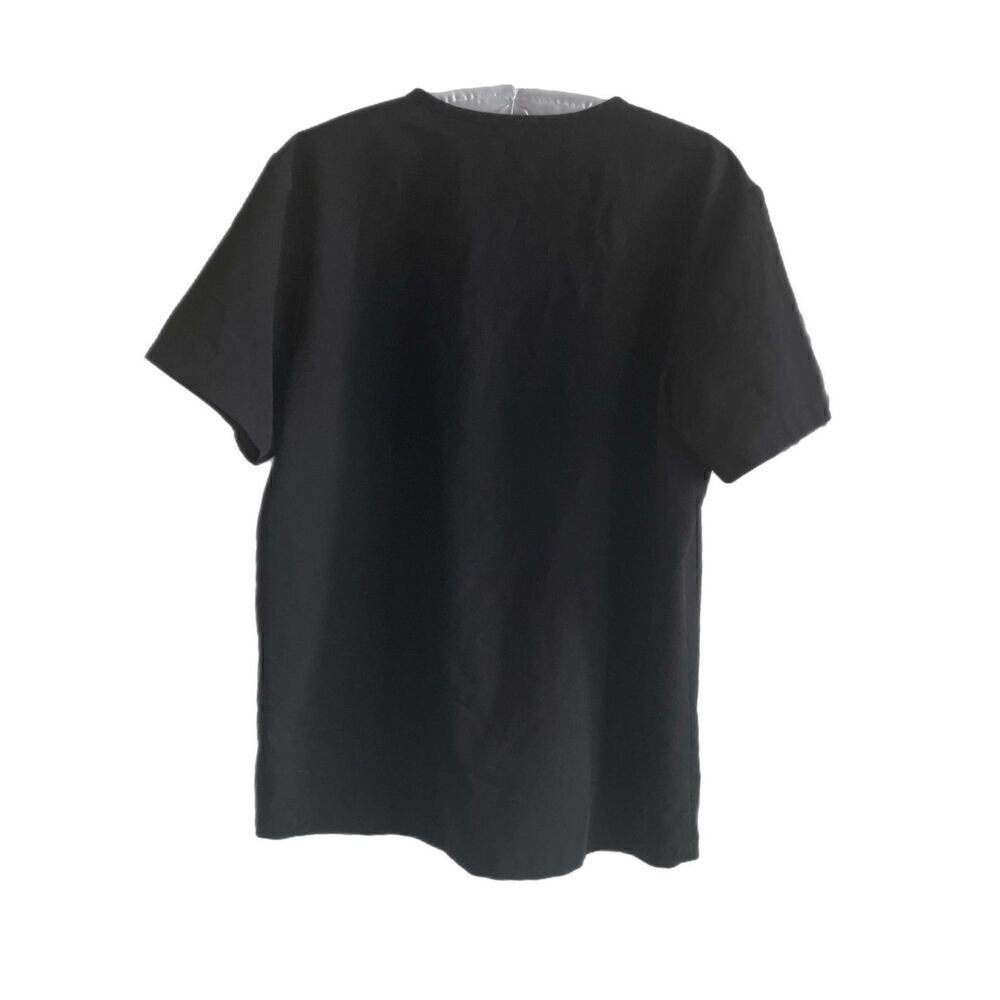 Figs Three-Pocket Scrub Top - Picture 3 of 5